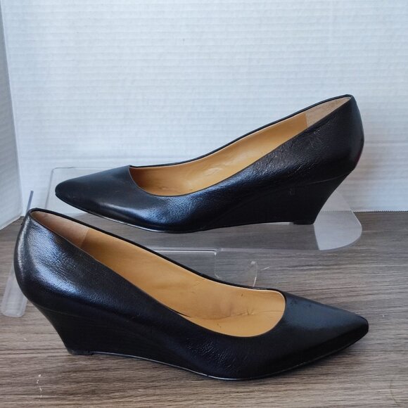 Nine West Comfort Wedge Pumps Size 7 Black Leather Minimalist Dress Shoes - Picture 2 of 12